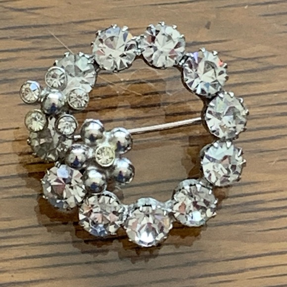 1950/60s Rhinestone Brooch. - Picture 2 of 8